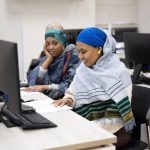 קורס אוריינות עברית לעובדי רמב״ם עולים ותיקים מאתיופיה